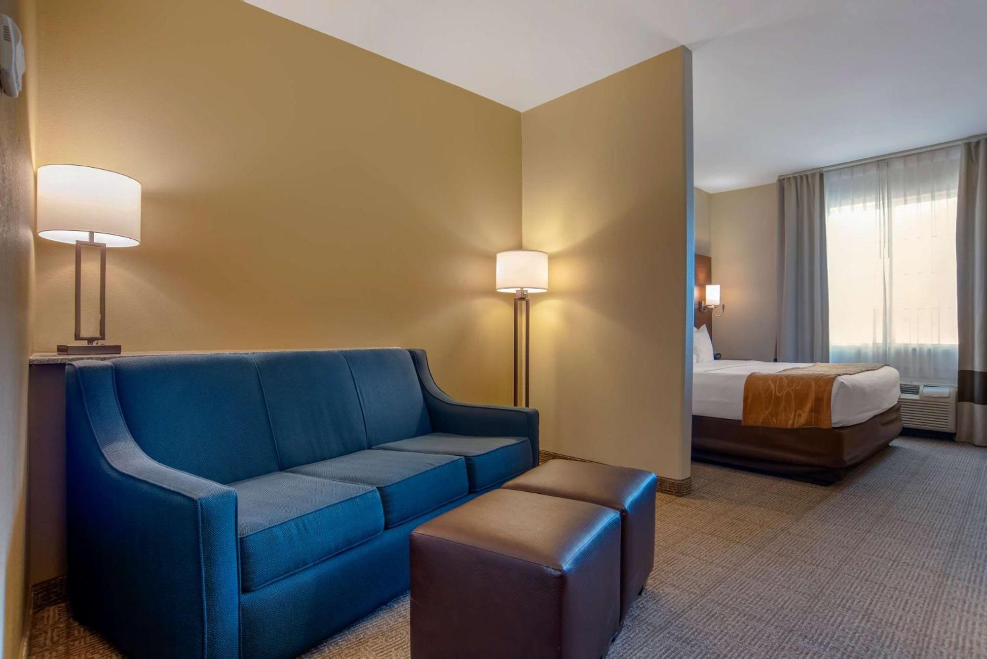 Comfort Suites Alexandria Exteriér fotografie