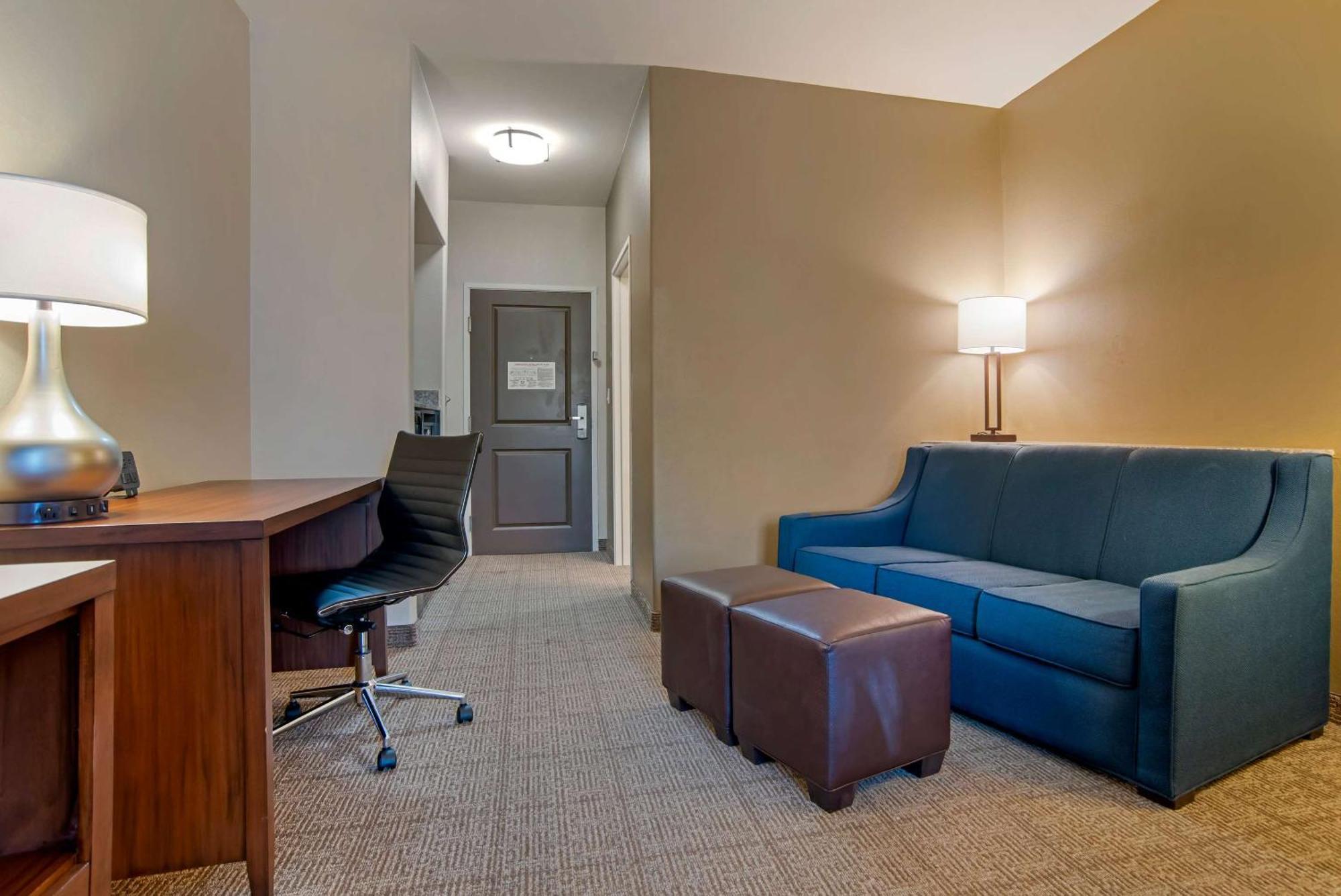 Comfort Suites Alexandria Exteriér fotografie